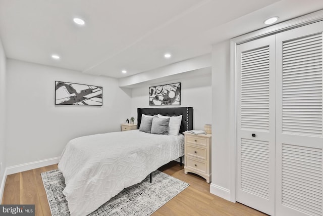1539 K St SE, Washington, DC 20003 - bedroom featuring light wood-type flooring, recessed lighting, and a closet