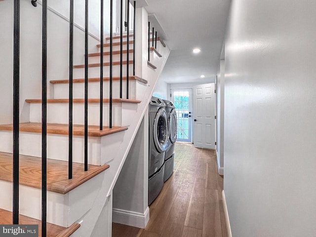 1539 K St SE, Washington, DC 20003 - laundry area featuring independent washer and dryer, recessed lighting, and hardwood / wood-style flooring