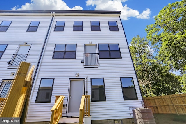 4900 D St SE, Washington, DC 20019 - rear view of property