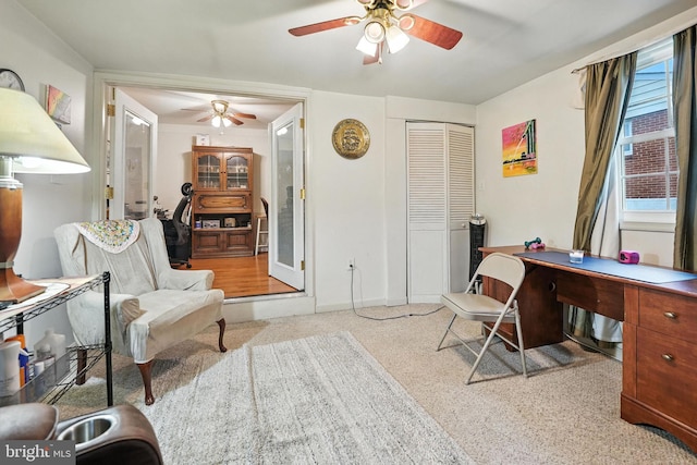 2205 Culpeper Dr, Woodbridge, VA 22191 - carpeted office featuring a ceiling fan