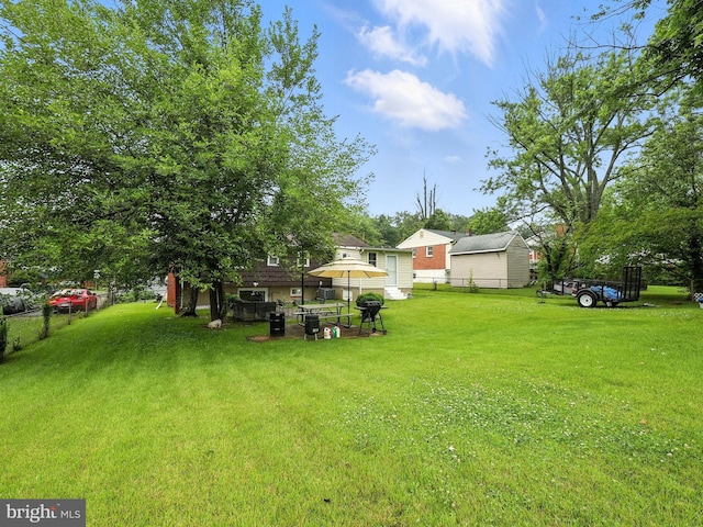 2205 Culpeper Dr, Woodbridge, VA 22191 - view of yard