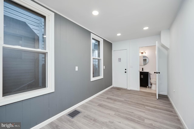 1354 Green St, Reading, PA 19604 - unfurnished room featuring light wood-type flooring and recessed lighting