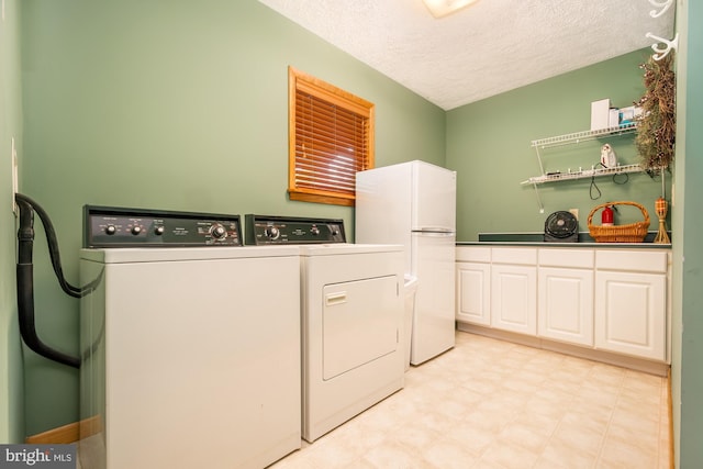 60 Barbaras Way, Mc Henry, MD 21541 - washroom with a textured ceiling, independent washer and dryer, and light flooring