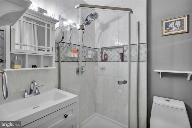 19 Oniontown Rd, Medford, NJ 08055 - full bathroom with a stall shower and vanity