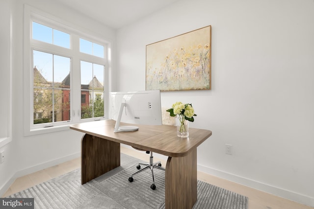146 S St NW Unit B, Washington, DC 20001 - office space featuring baseboards