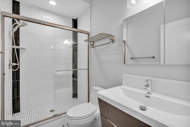 144 Levering St, Philadelphia, PA 19127 - full bath featuring a shower stall and vanity