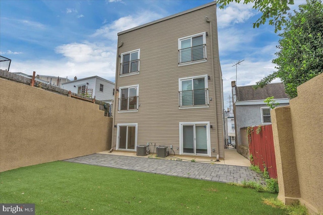 144 Levering St, Philadelphia, PA 19127 - back of house featuring a patio