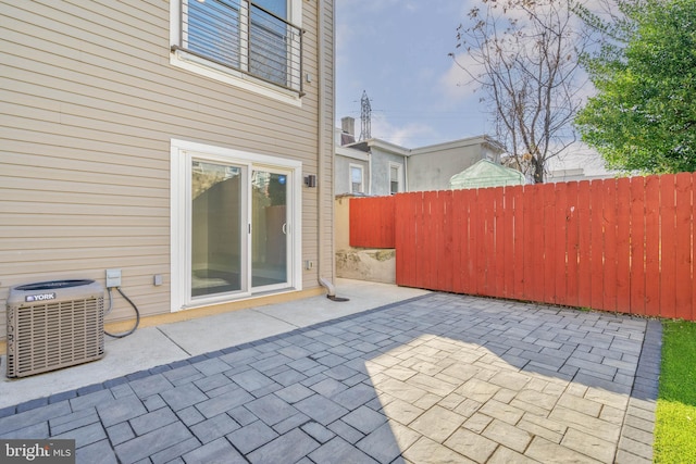 144 Levering St, Philadelphia, PA 19127 - view of patio / terrace