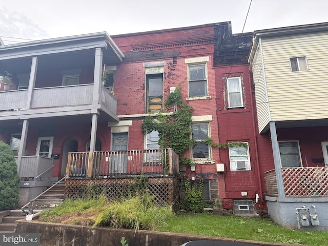 418 Middle Ave, Wilmerding, PA 15148 - view of front facade featuring brick siding