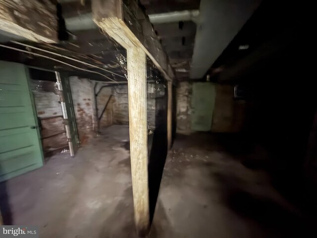 418 Middle Ave, Wilmerding, PA 15148 - view of unfinished below grade area
