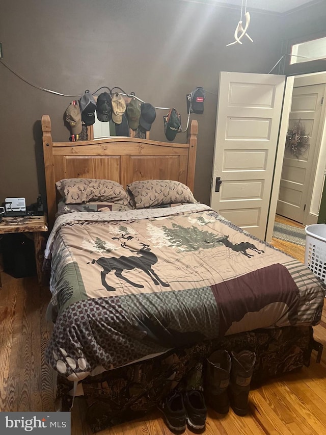 1034 Hamilton Blvd, Hagerstown, MD 21742 - bedroom with wood finished floors