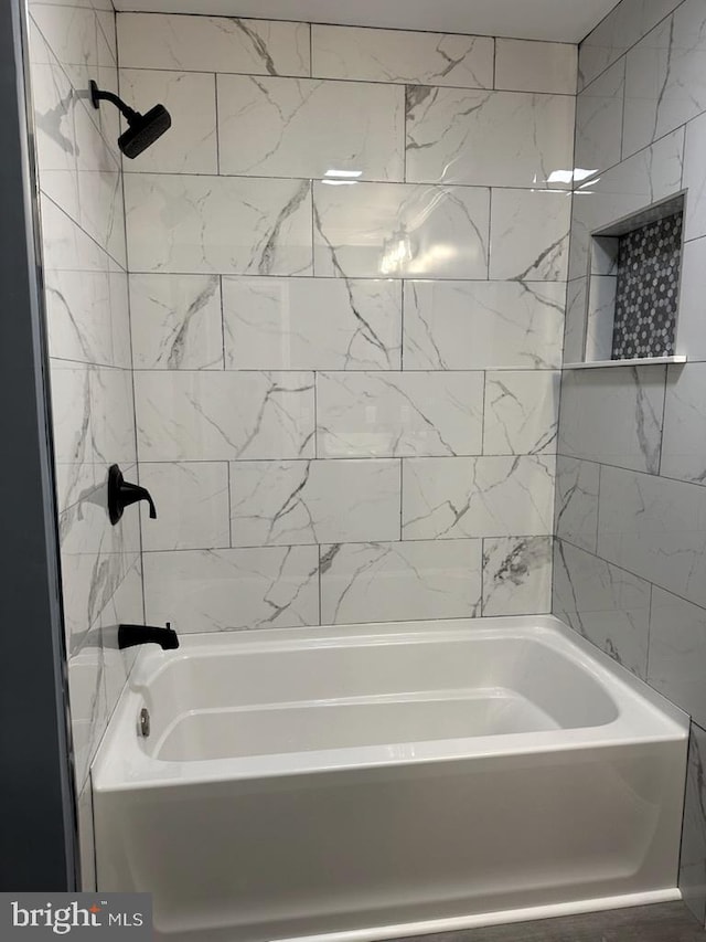 8357 Gannon Cir, Easton, MD 21601 - full bathroom featuring tub / shower combination