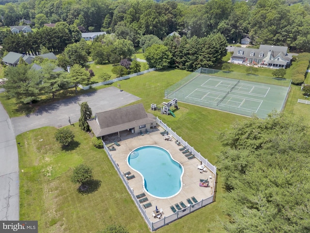 5 Michael Ct, Rehoboth Beach, DE 19971 - aerial view of a pool