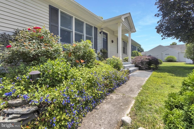 5 Michael Ct, Rehoboth Beach, DE 19971 - property entrance with a yard