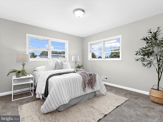 901 Vanderwood Rd, Baltimore, MD 21228 - bedroom featuring carpet flooring