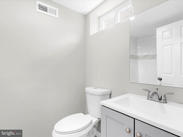 901 Vanderwood Rd, Baltimore, MD 21228 - bathroom featuring toilet and vanity