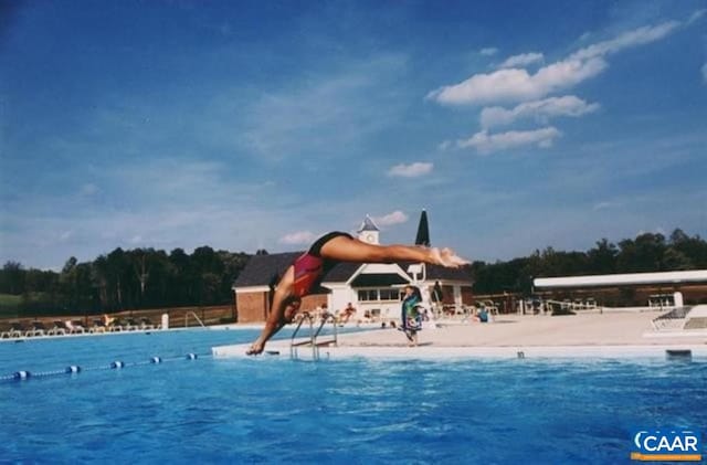 3190 Prestwick Pl, Keswick, VA 22947 - view of community pool