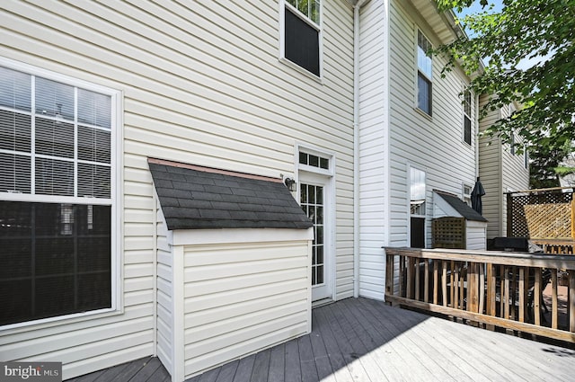 6949 Banchory Ct, Alexandria, VA 22315 - view of deck