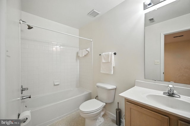 6949 Banchory Ct, Alexandria, VA 22315 - full bath with vanity and shower / tub combination