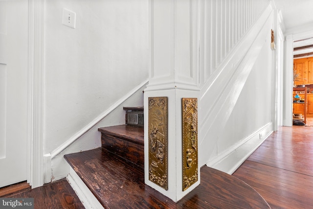 13321 Travilah Rd, Potomac, MD 20854 - stairway featuring wood finished floors