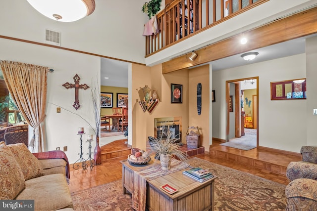 16 Golfview Ln, Reading, PA 19606 - living room featuring a high ceiling and recessed lighting