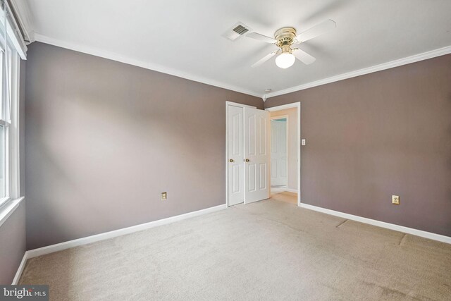 4009 Gypsum Hill Rd, Haymarket, VA 20169 - carpeted empty room with a ceiling fan and crown molding