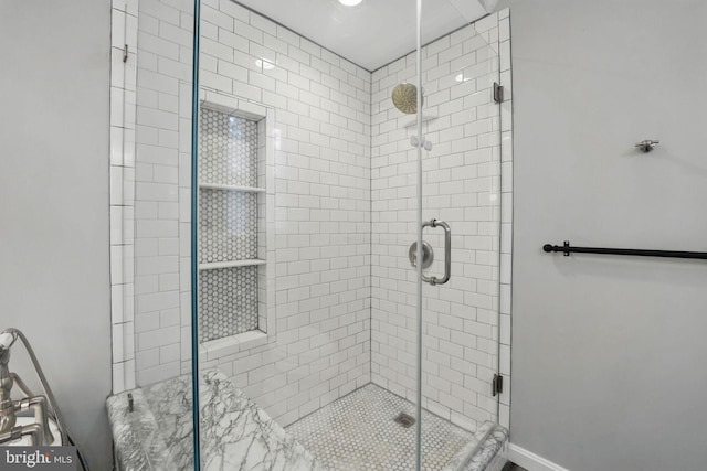 4009 Gypsum Hill Rd, Haymarket, VA 20169 - bathroom featuring a stall shower