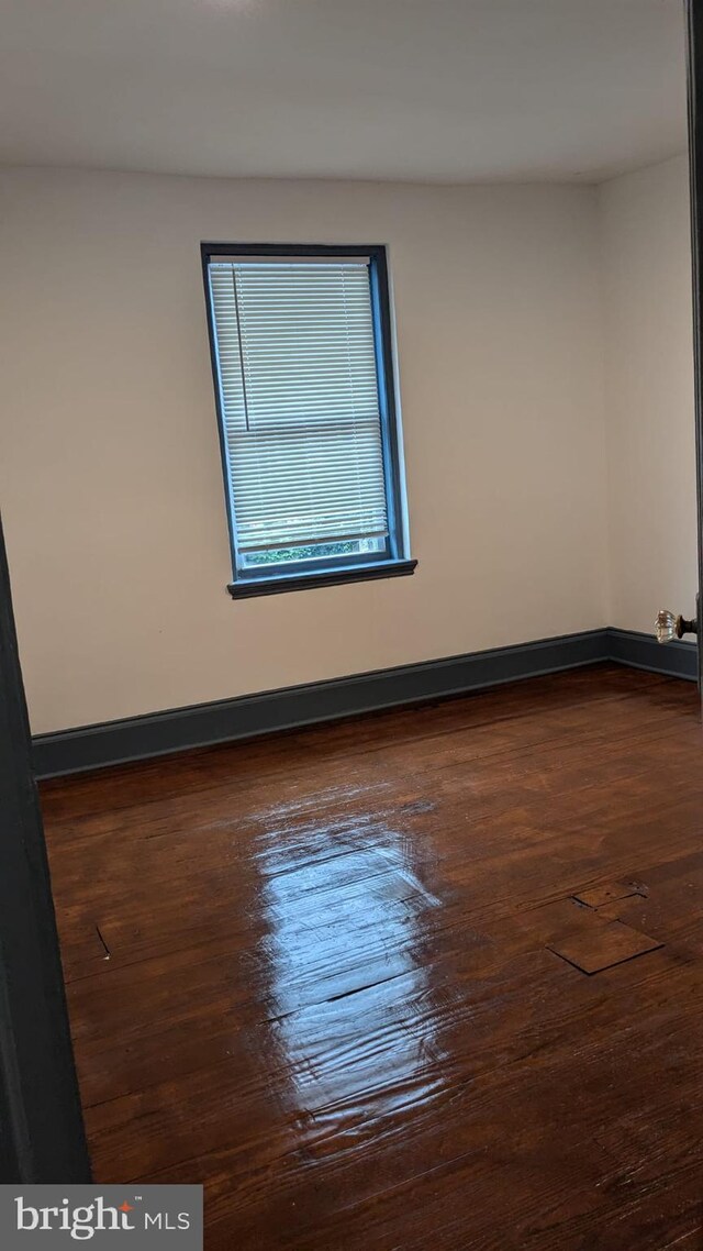 2909 Yorkship Rd, Camden, NJ 08104