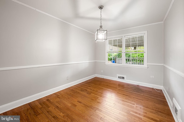 838 Benninghaus Rd, Baltimore, MD 21212 - unfurnished room featuring hardwood / wood-style floors and crown molding