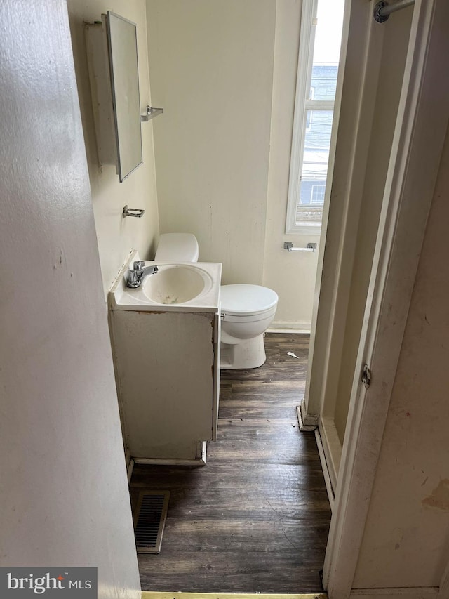 3601 9th St, Baltimore, MD 21225 - bathroom with wood finished floors and vanity