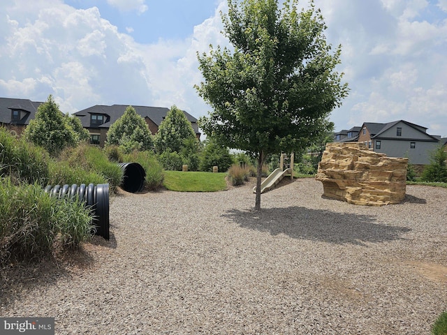 22416 Philanthropic Dr, Ashburn, VA 20148 - view of yard with a residential view