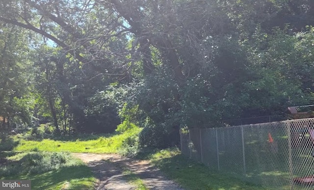 5703 Oakford Rd, Capitol Heights, MD 20743
