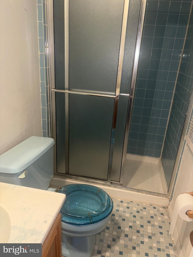 2713 Federal Ln, Bowie, MD 20715 - full bath featuring vanity and a stall shower