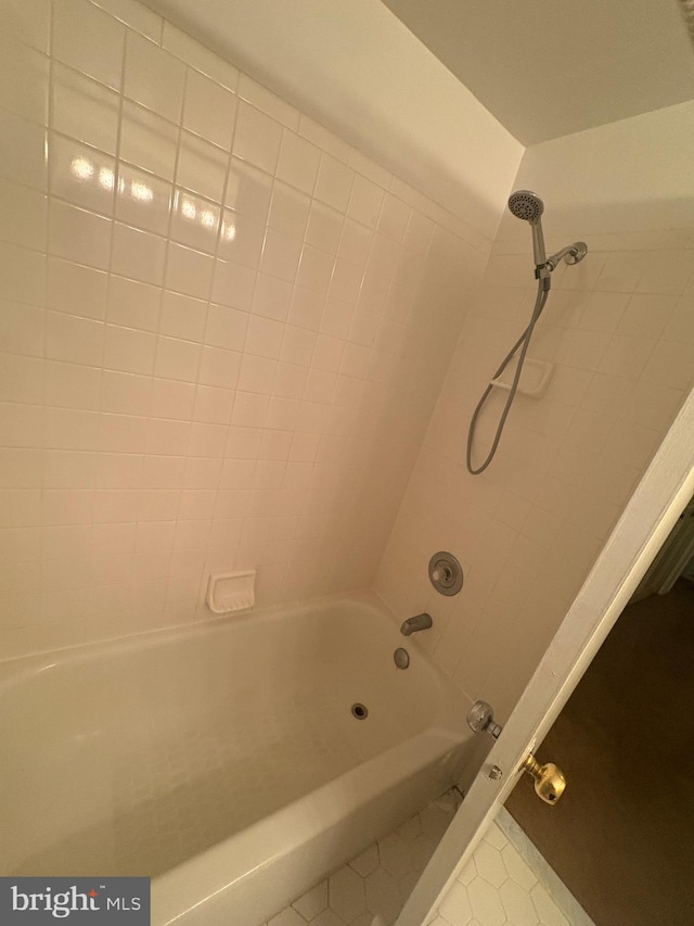 2713 Federal Ln, Bowie, MD 20715 - bathroom featuring bathing tub / shower combination