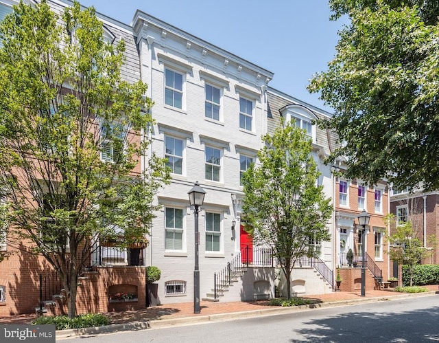 713 S Union St, Alexandria, VA 22314 - view of property