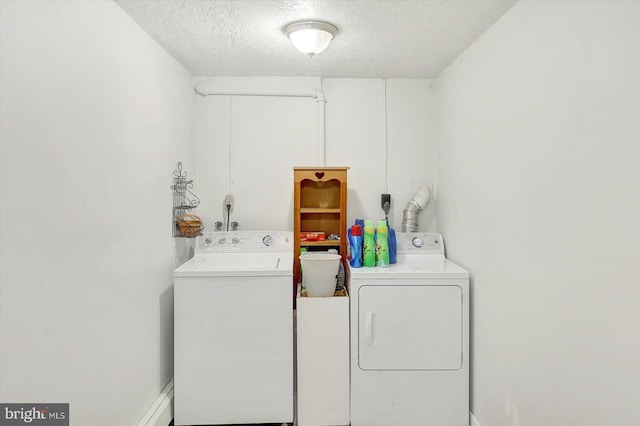 301 N Lynbrook Dr N, York, PA 17402 - washroom featuring washer and dryer and a textured ceiling