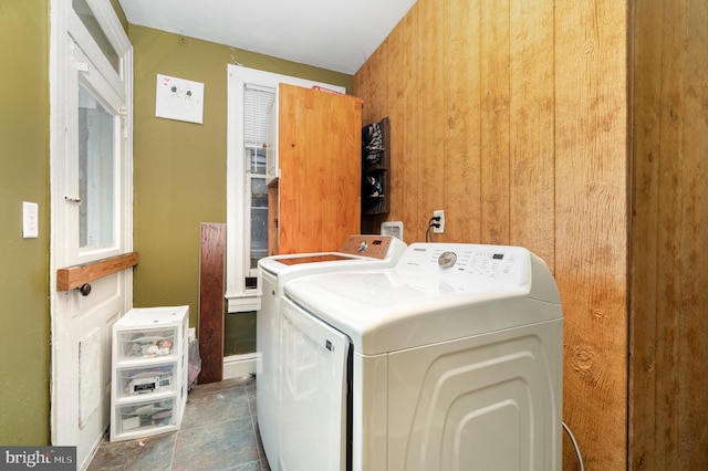 1015 N Duke St, York, PA 17404 - washroom with washer and dryer