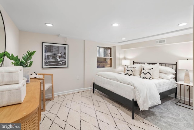 745 Gresham Pl NW, Washington, DC 20001 - bedroom with recessed lighting and baseboards