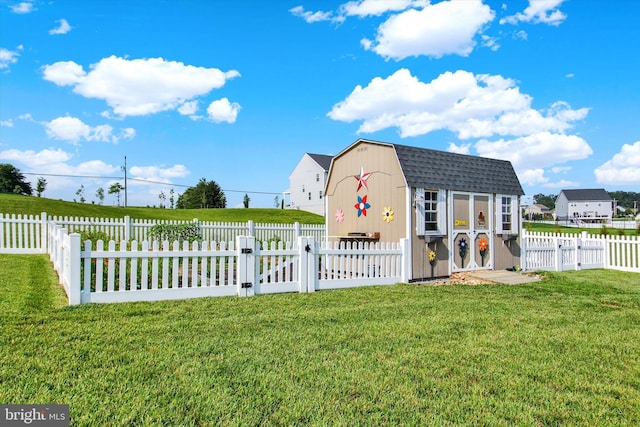 33 Winifred, Hanover, PA 17331 - view of shed featuring a fenced backyard