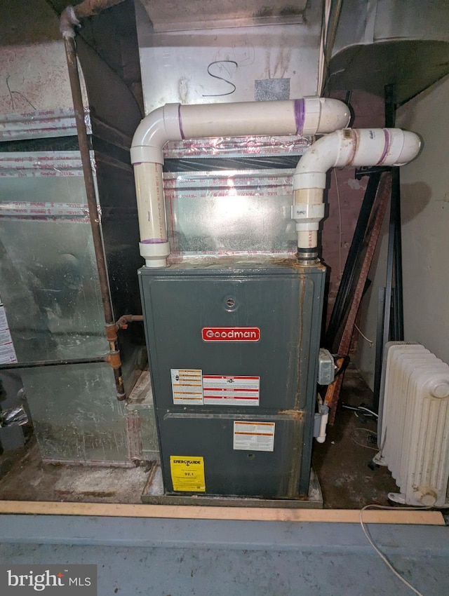 311 Calhoun St, Baltimore, MD 21223 - utility room with radiator