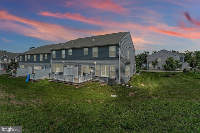 300 Hayward Ct, Pottstown, PA 19464 - view of back of property at dusk