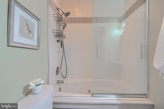 12 S Castle St, Baltimore, MD 21231 - full bath with bathing tub / shower combination and toilet