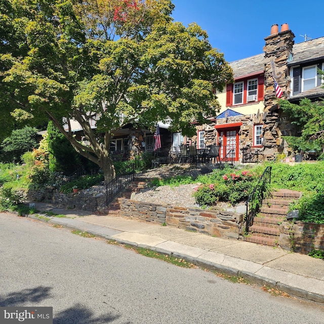 175 Stoneway Ln, Bala Cynwyd, PA 19004 - view of front of property with stairway