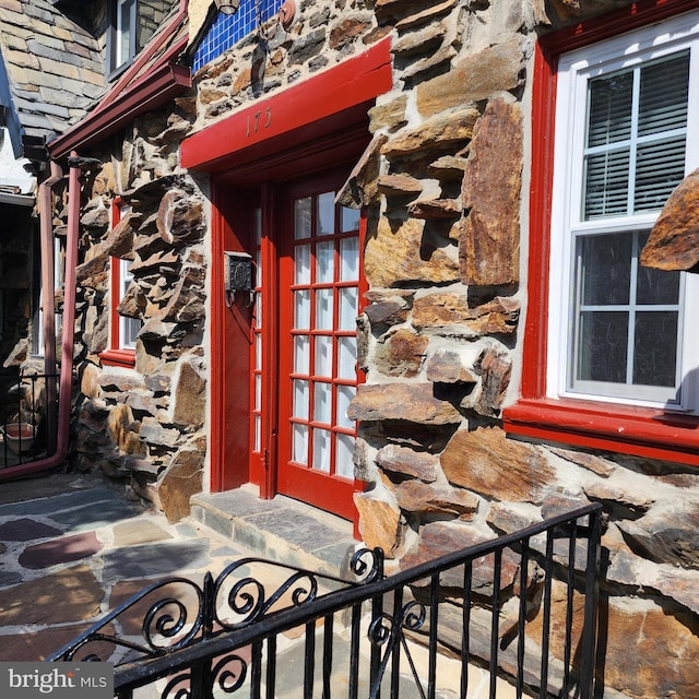 175 Stoneway Ln, Bala Cynwyd, PA 19004 - property entrance