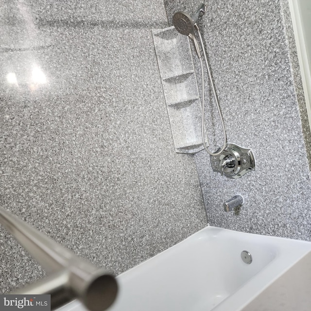 175 Stoneway Ln, Bala Cynwyd, PA 19004 - full bathroom featuring shower / tub combination