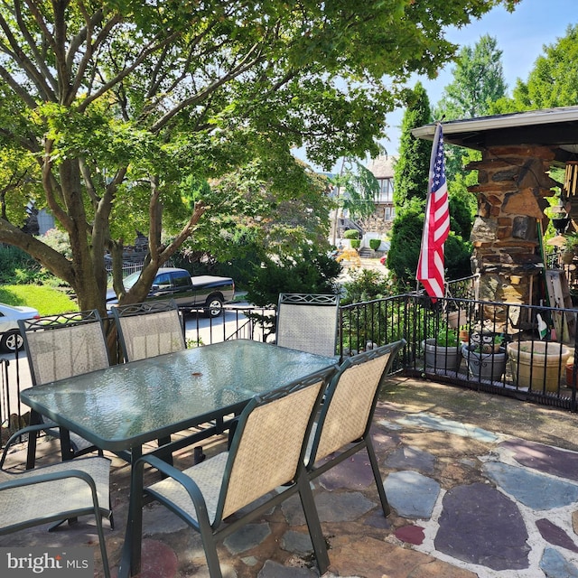 175 Stoneway Ln, Bala Cynwyd, PA 19004 - view of patio with outdoor dining area