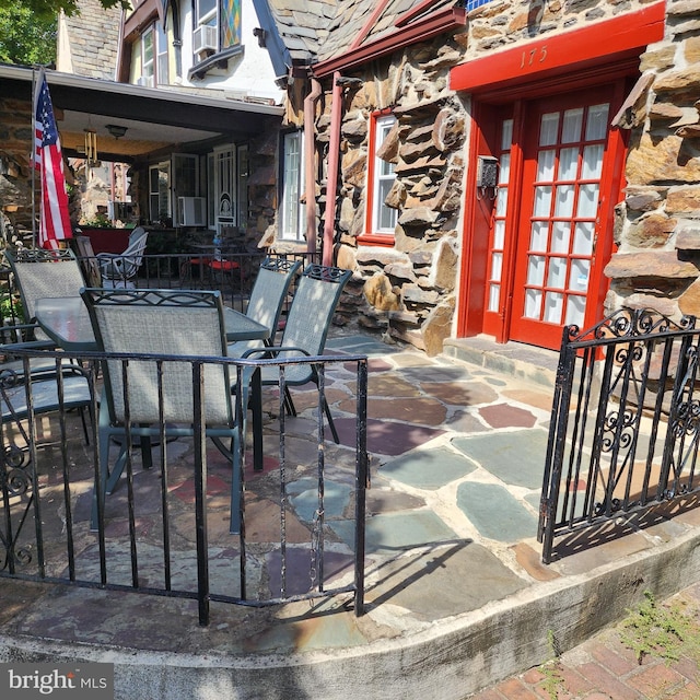 175 Stoneway Ln, Bala Cynwyd, PA 19004 - view of patio with outdoor dining area