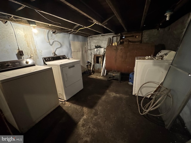 226 E Snyder Ave, Lansford, PA 18232 - unfinished basement featuring separate washer and dryer and oil tank