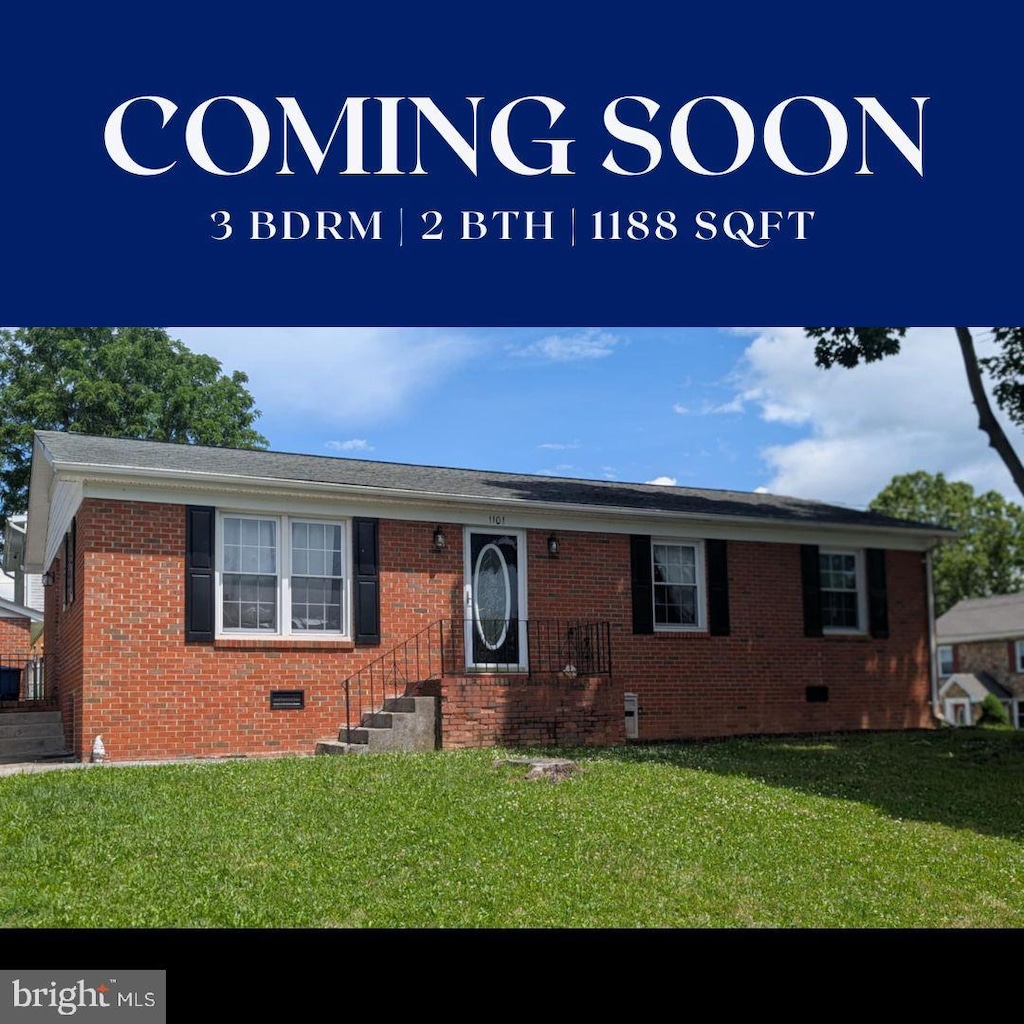 1101 Virginia Ave, Front Royal, VA 22630 - view of front of house with a front yard, crawl space, and brick siding