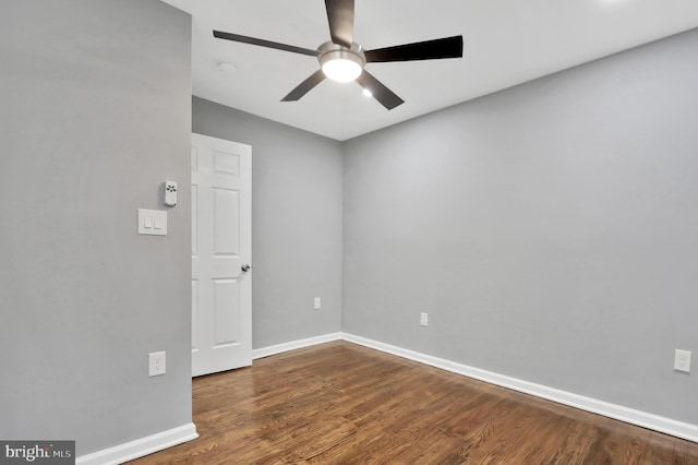 1133 46th St SE, Washington, DC 20019 - unfurnished room featuring wood finished floors, a ceiling fan, and a smoke detector